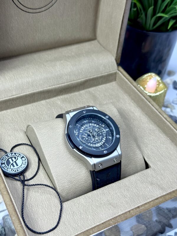 HUBLOT Black Dail With Date in Premium Leather Strap