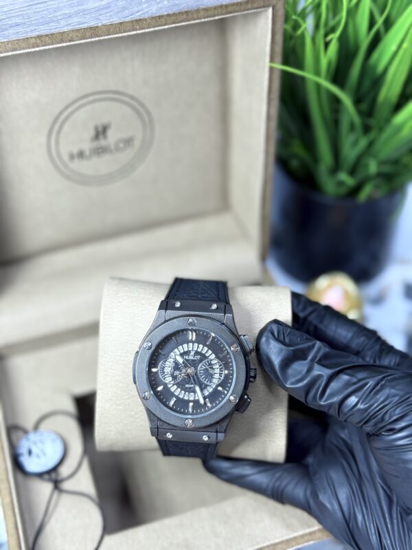 HUBLOT Black Dail With Date in Premium Leather Strap