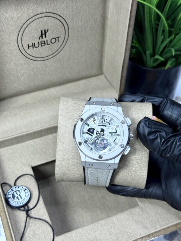 HUBLOT white Dail With Date in Premium Leather Strap