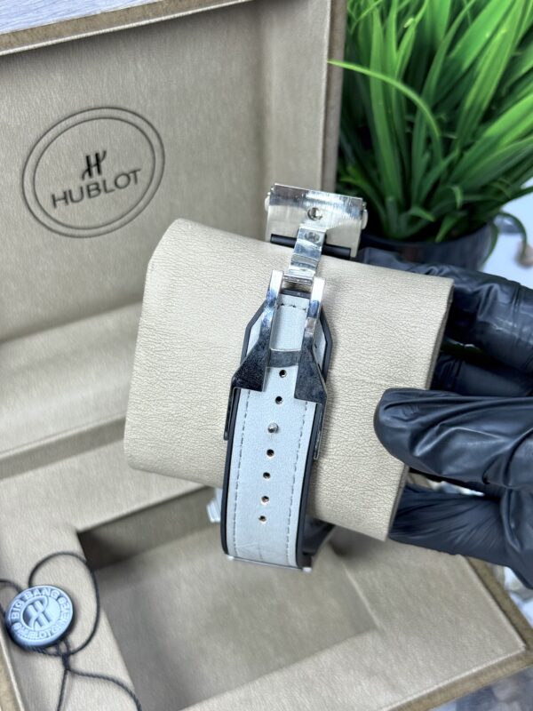 HUBLOT white Dail With Date in Premium Leather Strap