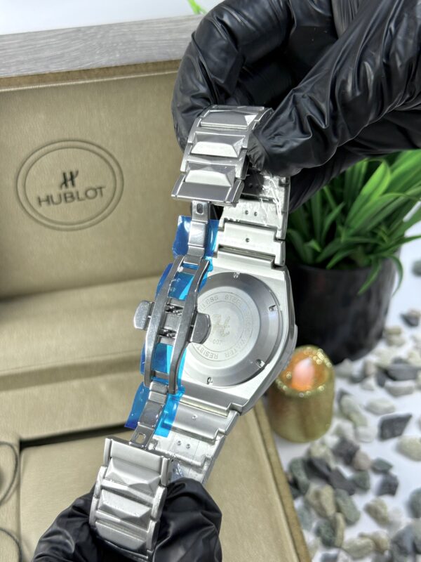 Hublot Diamond Cut Blue Dail