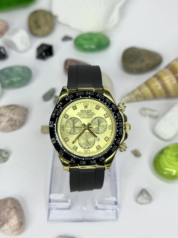 ROLEX Cosmograph Daytona Rotating Golden Dial with Rubber Strap