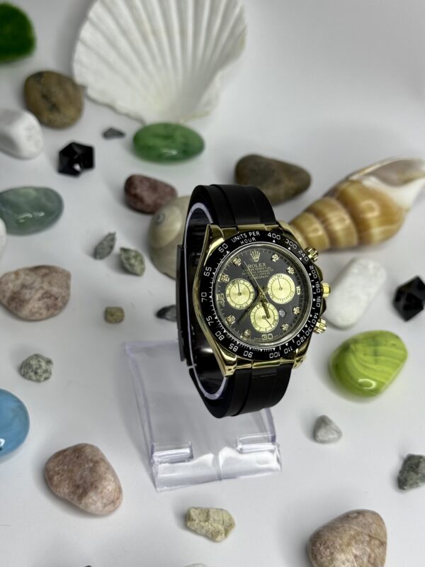 ROLEX Cosmograph Daytona Rotating Black Dial with Rubber Strap